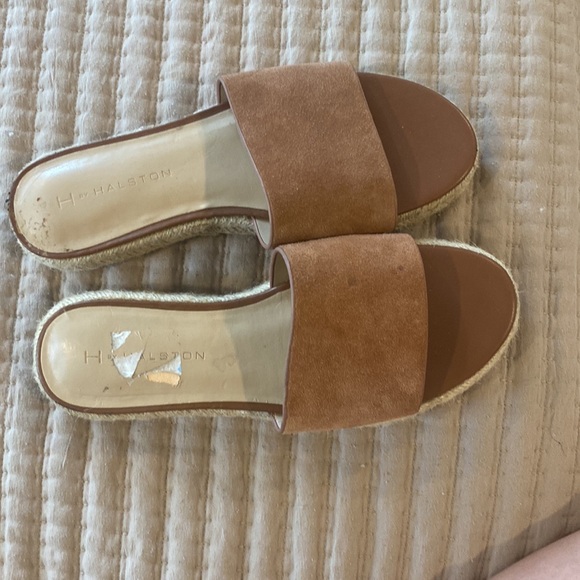 Sandals - Picture 2 of 6